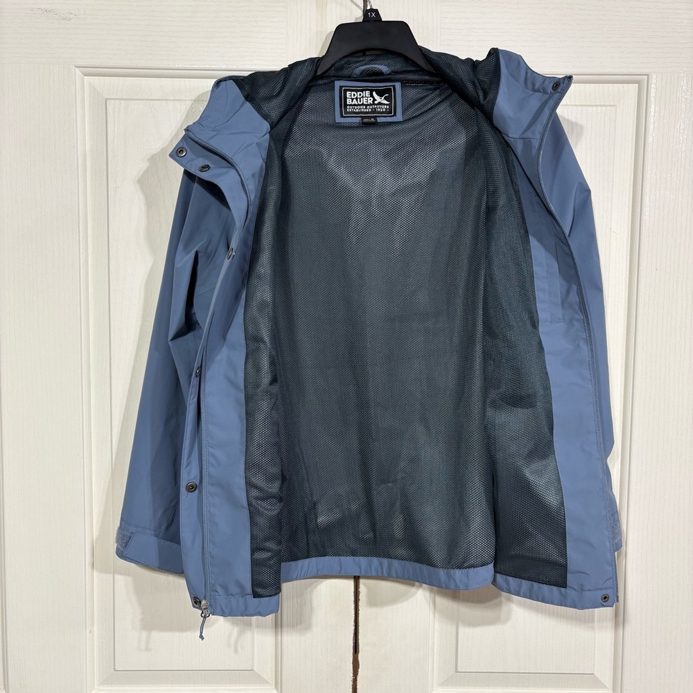 Eddie Bauer Women's XL Blue Rain Jacket With Hood Pockets Snap & Full Zip - Picture 7 of 13